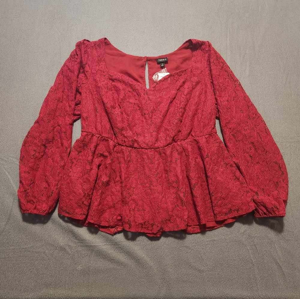 Torrid Size 14-16 Red - Picture 1 of 13